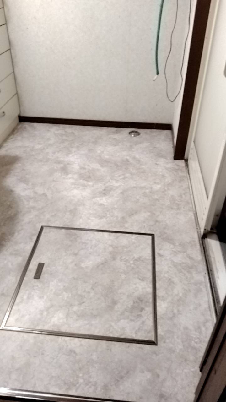   埼玉県本庄市　Y様邸洗面所床補修工事